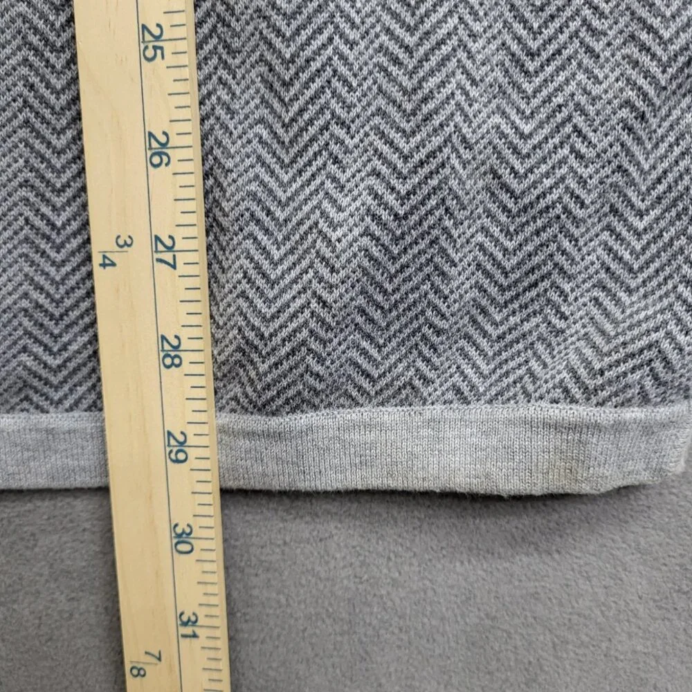 Tommy Bahama Gray Herringbone Sweater‎ Vest Mens Sz M Quarter Zip Casual Preppy